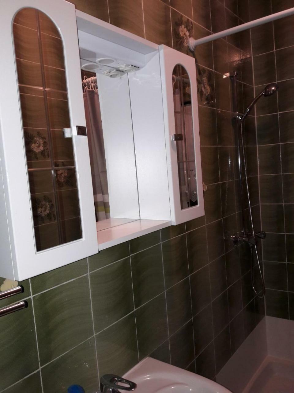 Apartmaji, Sobe - Obzidje Hotel ไพราน ภายนอก รูปภาพ